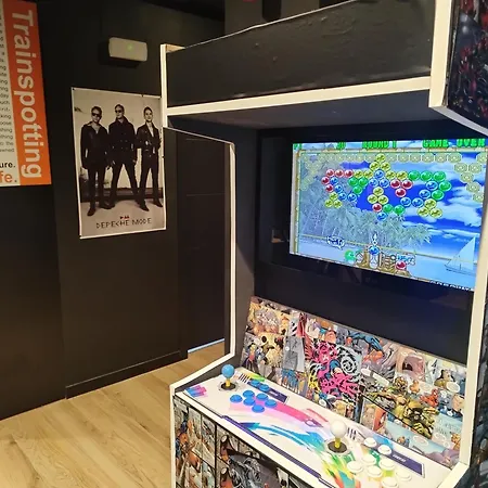 The Cavern - Apartmán Gijón